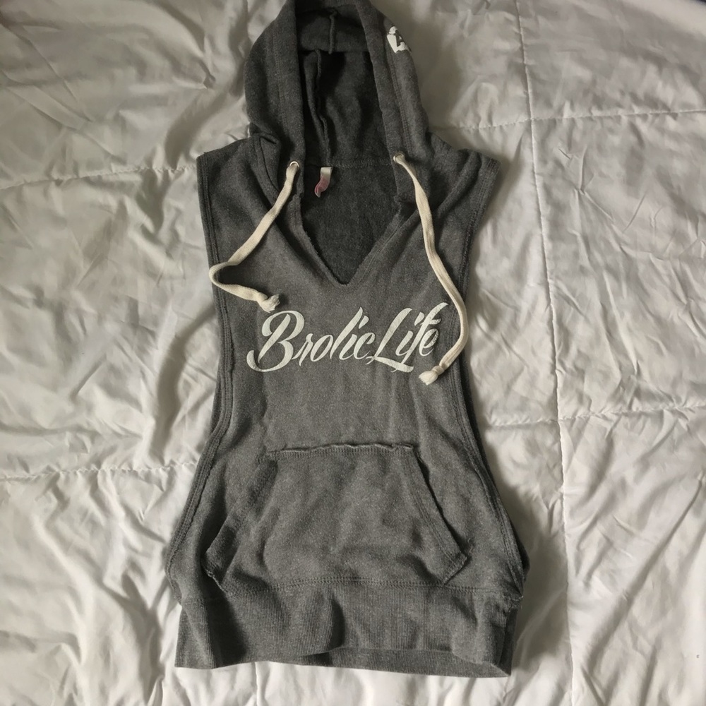 Sleeveless gym hoodie / sweatshirt